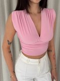 USLUCAN ALIŞVERİŞ Vatkalı Kolsuz V Yaka Drapeli Crop Bluz Likralı Fit - Pembe