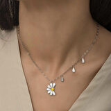 STİLLOVE Gümüş Rodyum Papatya Seviyor Sevmiyor Kadın Kolye