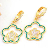 STİLLOVE ​Gümüş Gold Sallantılı Çiçek Desenli Kadın Küpe