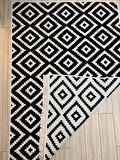 Çift Taraflı Kilim Modern Desenli Siyah Beyaz Kilim 
