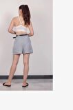 Kadın Gri Kemerli Şort