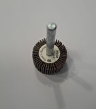 MATKAP UCU YAPRAK ZIMPARA 60 KUM 30 mm ( MADE IN GERMANY )