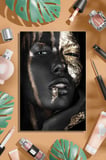 Dekoratif Dikey Kanvas Tablo Tekli Kuaför Güzellik Salonu Makyaj Nail Art Gold Efekt Kadın Portre