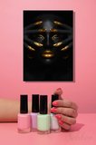 Dekoratif Dikey Kanvas Tablo Tekli Kuaför Güzellik Salonu Makyaj Nail Art Gold Efekt Kadın Portre