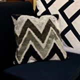 Budapest zigzag desenli 43*43 cm kırlent kılıfı