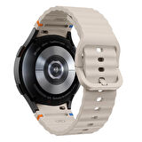 Samsung Galaxy Watch 5 40mm-44mm İle Uyumlu Metal Tokalı Dalgalı Spor Silikon Kordon