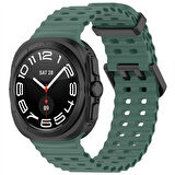 Samsung Galaxy Watch 7 Ultra İle Uyumlu AirFlow Metal Tokalı Yumuşak Soft Silikon Kordon 