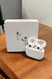3.Nesil TWS Bluetooth Kulaklık Mikrofonlu ANC Özelliği Dokunmatik Kontrol