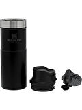 Stanley Classic Trigger Action Termos 0,47 L Siyah