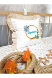 40x40 cm Nakışlı Bebek Kırlenti İsimli Fırfırlı Takı Yastığı İçi Dolgulu T2