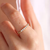 Altın Beştaş Yüzük 14 Ayar Burgu Form