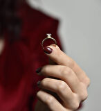 Tektaş Alyans Altın Yüzük Twin Kare Tasarım