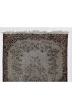 170x250 cm Gri Renkli Madalyon Ve Çiçek Desenli Sade Isparta Halısı