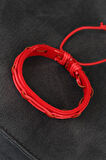 Kırmızı Renk Ayarlamalı İpli Deri Erkek Bileklik - TJ-EB1865