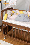Ahşap Beşik Anne Yanı Beşik Ceviz 60x120 - Pembe Sarı Örgü Uyku Seti Seti + Yatak + Tekerlekli