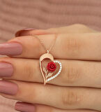 Özel Tasarım Kalp İçinde Gül Detaylı 925 Ayar Gümüş Kolye ROSE