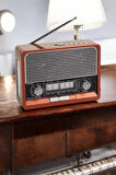 Nostaljik Radyo USB,AUX Ve SD Kart Girişli Bluetooth Bağlantılı