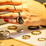 316L Paslanmaz Çelik Fotoğraflı İsimli Kolye Kişiye Özel Gravürlü Altın Renk Plaka Kolye