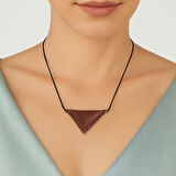 Siyah İp Zincirli Kişiye Özel İsim Yazılı Kahverengi Renk Hakiki Crazy Deriden El Yapımı Kadın Cevşen Kolye