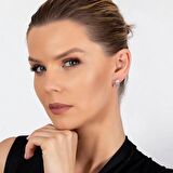 Baget Taşlı Zarif Tasarım 925 Ayar Gümüş Kadın Küpe