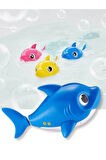 Daddy Shark - Baby Shark Şarkısı Söleyerek Havuzda - Küvette Yüzen Balık - Mavi Model - 18cm