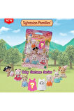 Sylvanian Families Sevimli Kostüm Temalı Sürpriz Mini Bebek - 5 CM - 3 ADET