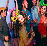 3’lü Turuncu Glow Çubuklu Işıklı Taç – Gece Parlayan Parti Aksesuarı