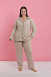 Moda Kadın Büyük Beden Bej Düğmeli Pijama Takımı