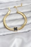 316L Çelik Gold Renk Siyah Yonca Model Zirkon Taşlı Yılan Zincirli Kadın Bileklik - TJ-BB8156
