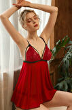 Kadın Kırmızı Arka Kısmı Açık Özel Gecelik