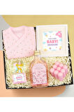 Kız Bebeğine Yeni Doğan Hediye Seti