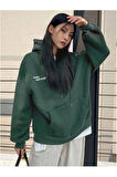 Kadın Koyu Yeşil Confidence Baskılı Kapüşonlu Sweatshirt