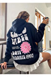 Kadın Siyah Good Vibes 1997 Baskılı Kapüşonlu Sweatshirt