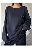 Kadın Lacivert Staggertly Baskılı Bisiklet Yaka Sweatshirt