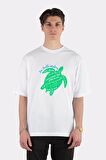 Unisex Beyaz Oversize T-shirt Green Sea Turtle Wisdom