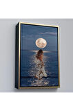 Ahşap Çerçeveli Deniz Üstünde Aya Doğru Yürüyen Soyut Kadın Tablo-7684
