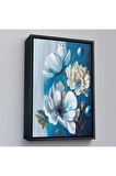 Ahşap Çerçeveli Mavi Ve Beyaz Çiçekler Tablosu-7885