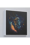 Ahşap Çerçeveli Uzayda Sallanan Astronot Tablosu-8312