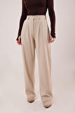 TUA MODA Premium Model Oturtmalı Krem Pantolon