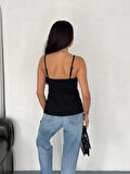 TUA MODA Askılı Dekolte Deraylı Bluz Crop - Siyah