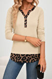 TUA MODA Kadın Uzun Kollu Yakadan Düğmeli Leopar Detaylı Kaşkorse Bluz