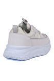 Kadın Kalın Tabanlı Beyaz Parlak Sneaker Spor Ayakkabı – Rahat, Şık ve Günlük Kullanıma Uygun