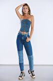 Lacivert Yüksek Bel Yama Detaylı Mom Jeans