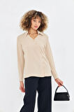  Asimetrik Pile Detay Gömlek Bej
