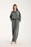 İpeksi Yumuşaklıkta Modal Kumaş Rahat Kesim Uzun Gömlek + Pantolon Takım (2 Parça)