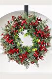 45 cm (17.71 inç) Festive Yapay Noel Çelengi – Çam Yaprakları ve Kırmızı Meyveler | Klasik Duvar & Kapı Süsü | Elektrik Gerektirmez | Ev ve Parti Dekoru için İdeal