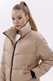 Kadın Dolgulu Puffer Mont - Yüksek Yaka, Suya dayanıklı