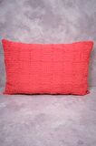 Peraluna FOAM PILLOW Şifon Şerit Triko Yastık Kılıfı 60X40 CM Koral