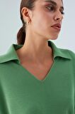 Peraluna Polo V Yaka Bol Kesim Kadın Triko Kazak Yeşil