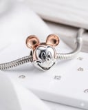 Kadın Mickey Mouse Model Gümüş Charm